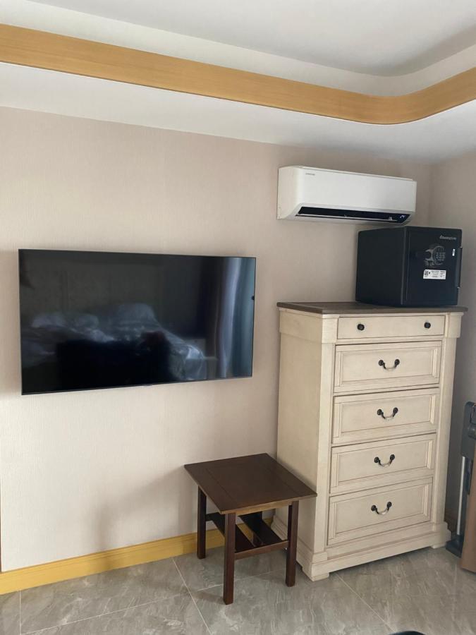 Walking Street Condo Beautiful 1 King Bedroom Анхелес Экстерьер фото